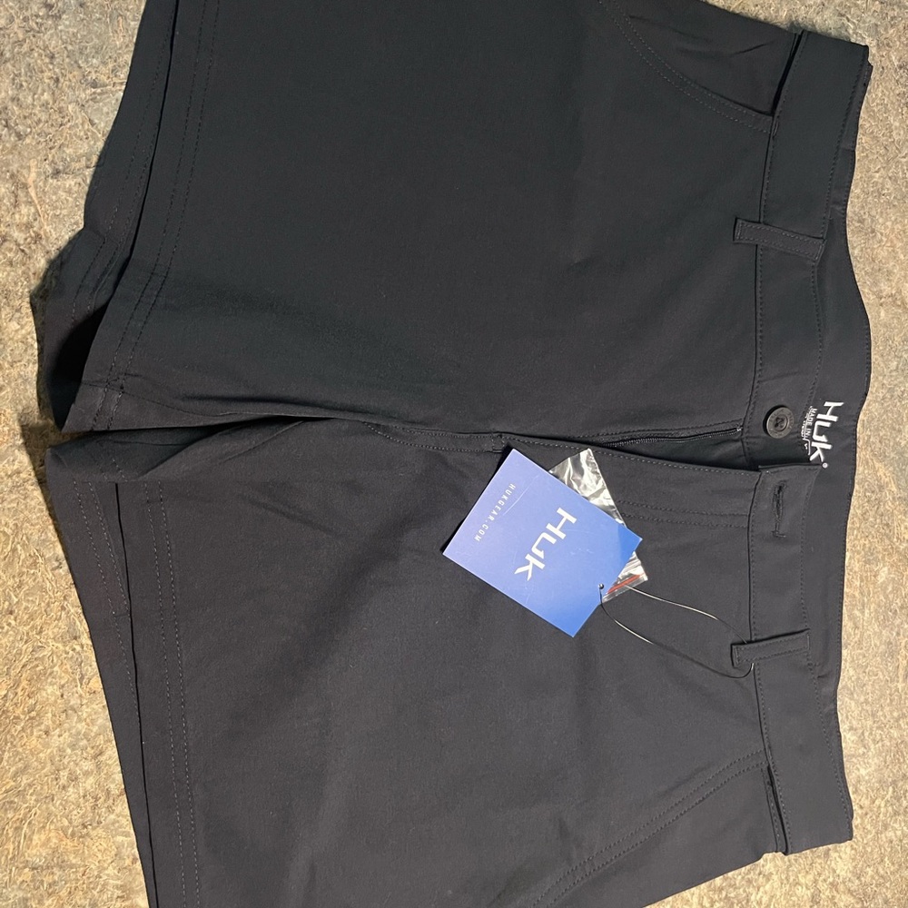 Huk Black Shorts Performance Wear Golf Fish Boat